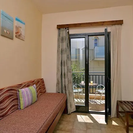 Iliana Hotel